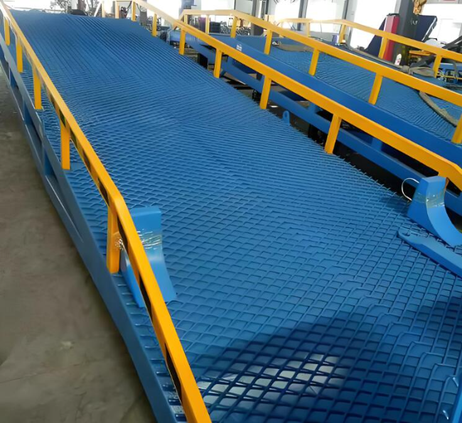 巴宜移动式液压登车桥