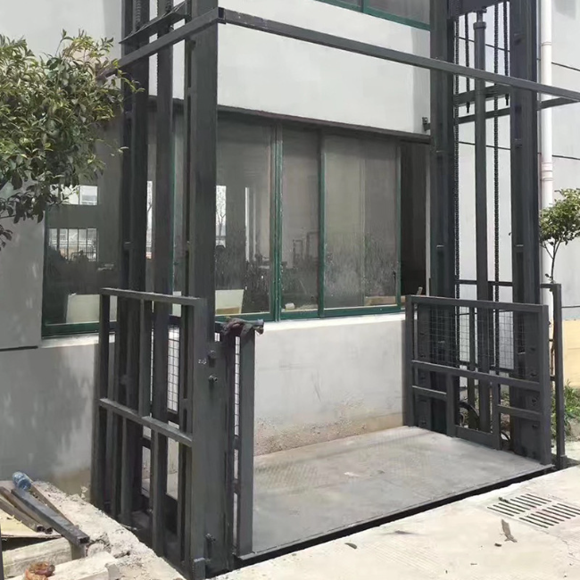 巴宜5吨室外升降货梯